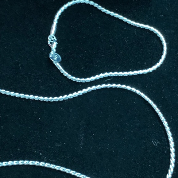 Bracelet and Necklace Set - Picture 5 of 7